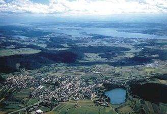 Steißlingen mit See