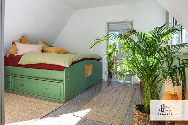 1e3692d6-c95c-4474-9709-257284da70c8