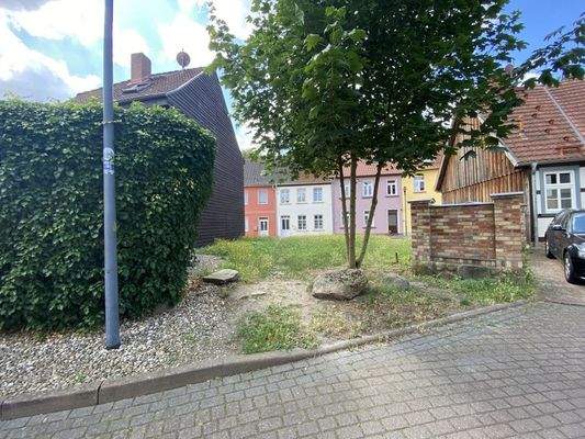 Ansicht rückseitige Anliegerstraße