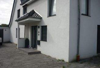 2025-08-24 12.02.16.jpg