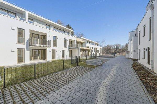 Zwischen den Häusern - Kopie