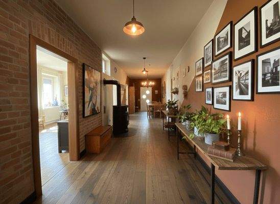 Wohndiele virtuell möbliert 