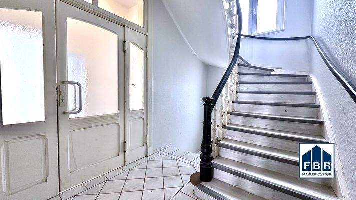 Treppe zum. Obergeschoss