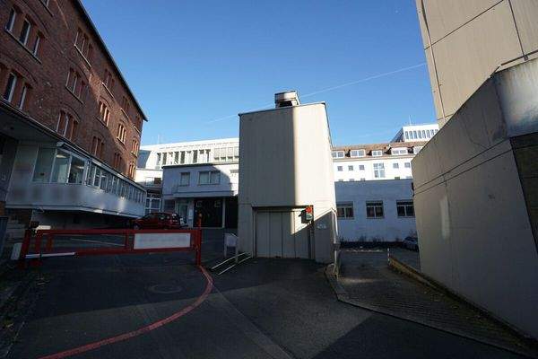 Zufahrt Tiefgarage & Außenstellplätze