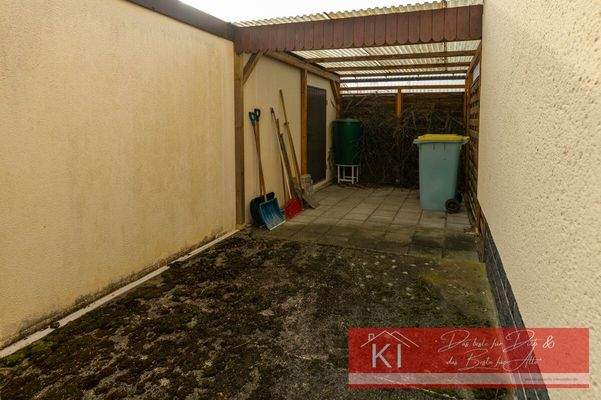 Überdachte Sitzecke