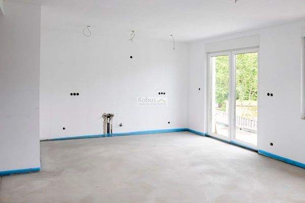 Wohnzimmer u. Küche