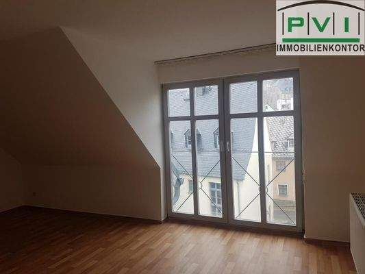 Wohnzimmer mit Kochnische