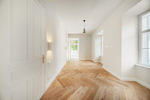 Schlafzimmer mit Balkon