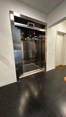 Fahrstuhl 