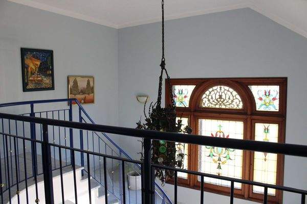 ... zur Galerie im DG