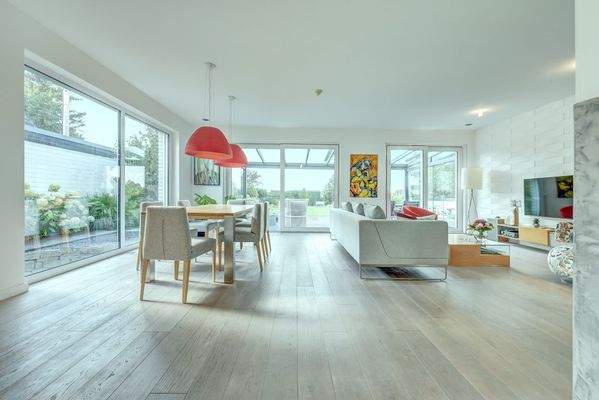 Wohn- und Essbereich 