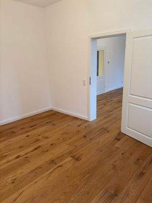 Teillansicht 2 Arbeits- oder Gästezimmer