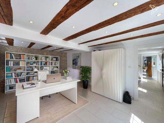 Büro (Haupthaus)