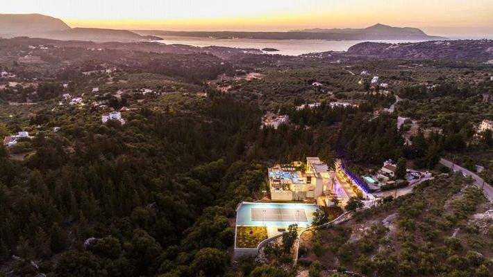 Kreta, Almyrida: Unglaubliche Luxusvilla zum Verkauf in Almyrida
