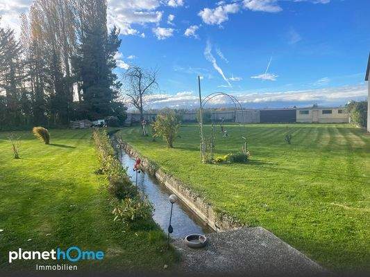 Gefasster Bachlauf durchs Gst