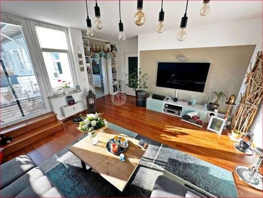 Wohnzimmer Ansicht 3.jpg