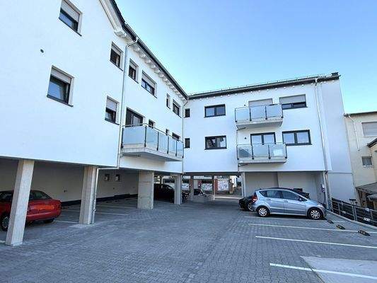 Ansicht Innenhof Parkplätze