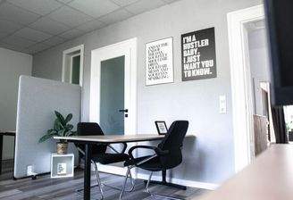 Eigener Schreibtischplatz 24/7