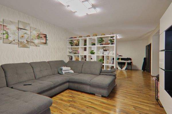 Wohn- und Essbereich Bild 3