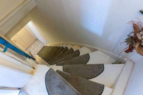 Separater Zugang zum OG hinten