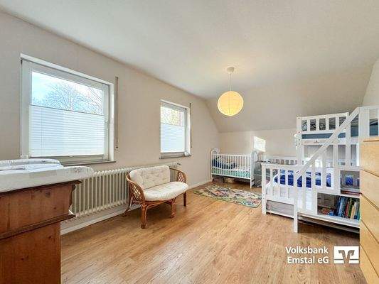 (Schlaf-) Zimmer 2 - DG