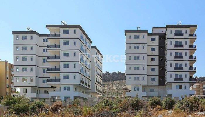 New Apartments with Balcony and Separate Kitchen in Antalya