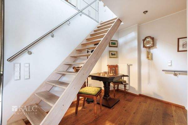 Treppe ins Schlafzimmer Maisonettewohnung