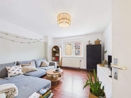 Großes helles Wohnzimmer!