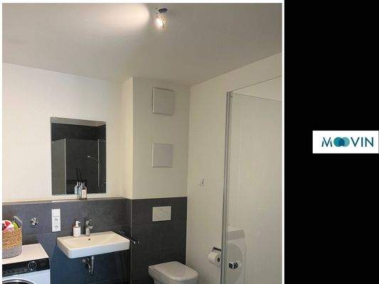 Gäste WC mit Dusche