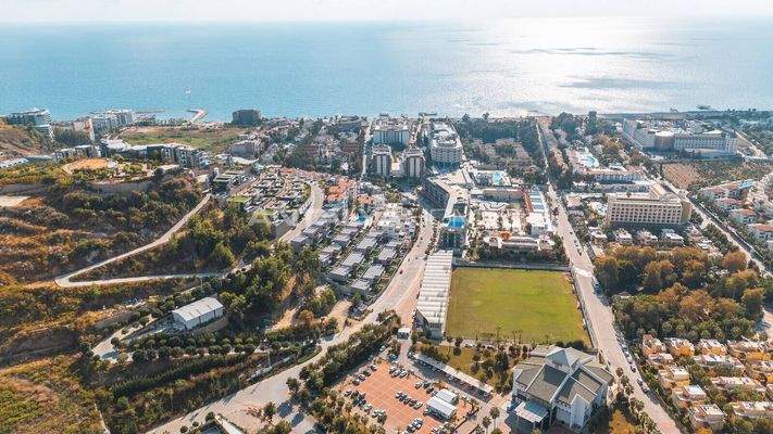 Luxe Detached Houses Within Walking Distance of the Sea in Alanya