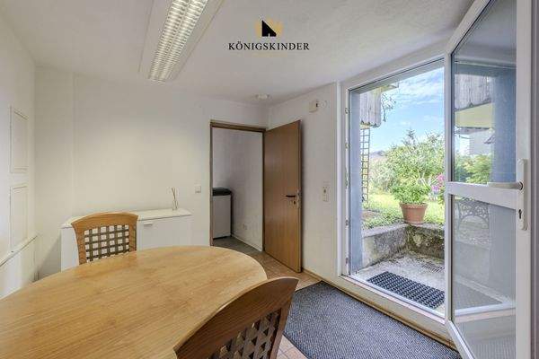 ELW - Zimmer 1 mit Blick in den Garten