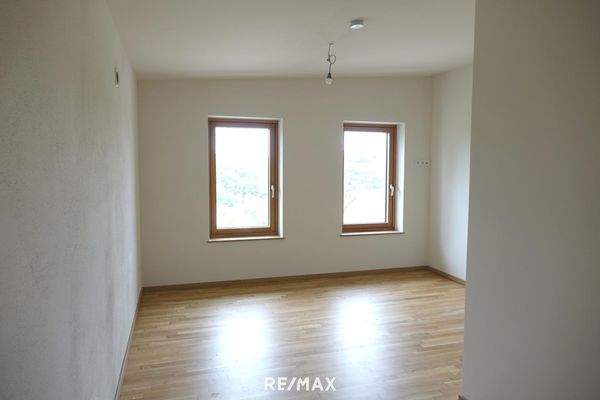 eines der 3 Zimmer im DG