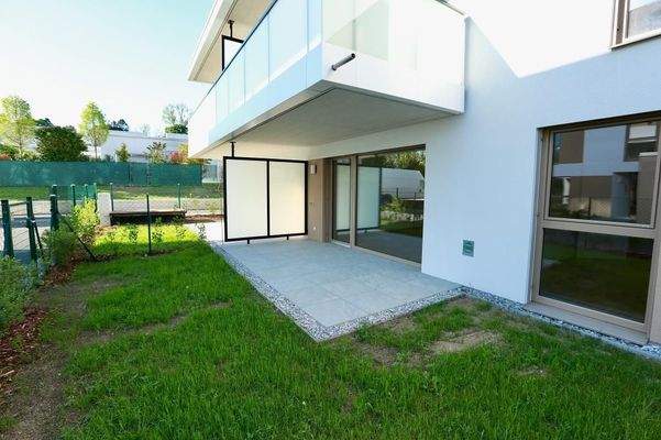 Graz-Gartenwohnung-Terrasse