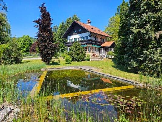 CHARMANTES WIENERWALDLANDHAUS IN TRAUMHAFTER LAGE