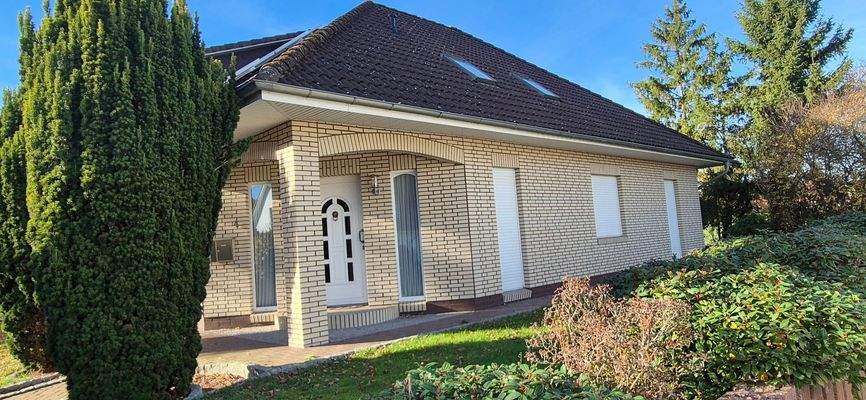 Hausansicht seitlich