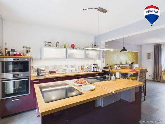 RE/MAX Immobilien DeLux Haus in Mettlach zu verkaufen 