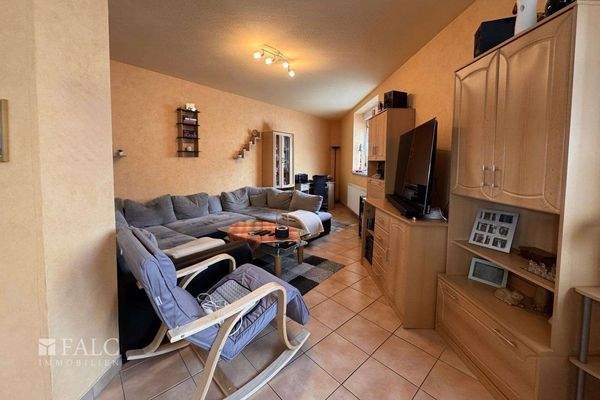 Wohnzimmer im EG - separate Wohneinheit