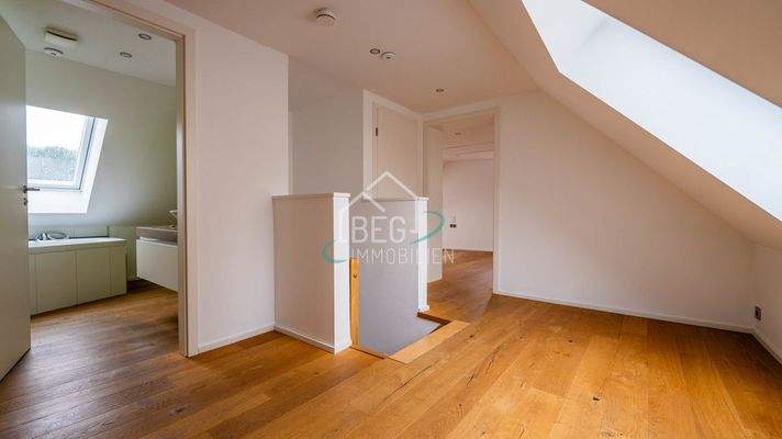 Wohnhaus: Flurbereich OG