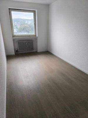 Helles leeres Zimmer