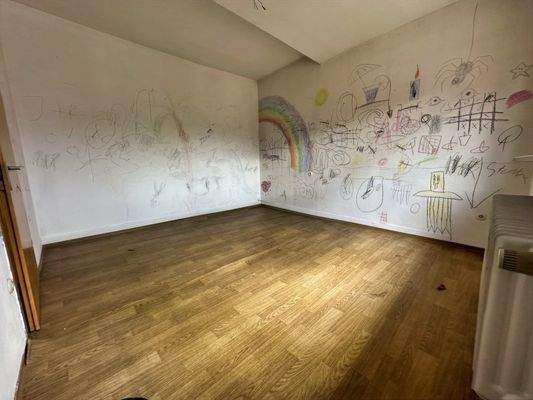 OG Zimmer im Originalzustand