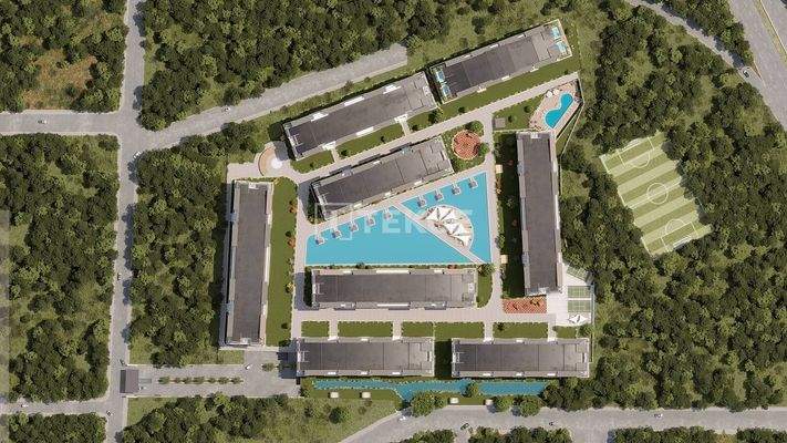 Apartments for Investment in Kartepe with Forest Views
