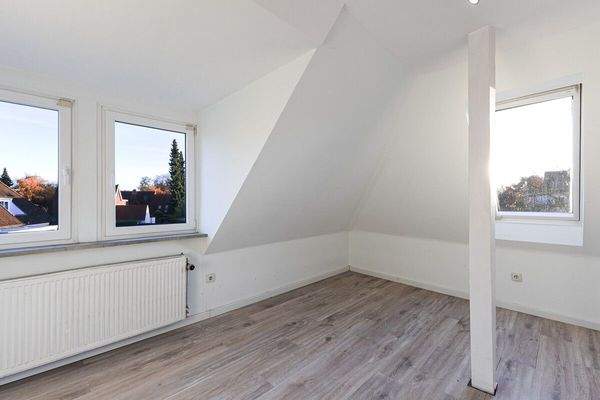 Kinderzimmer 1 OG links