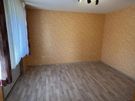 Büro oder Kinderzimmer im EG