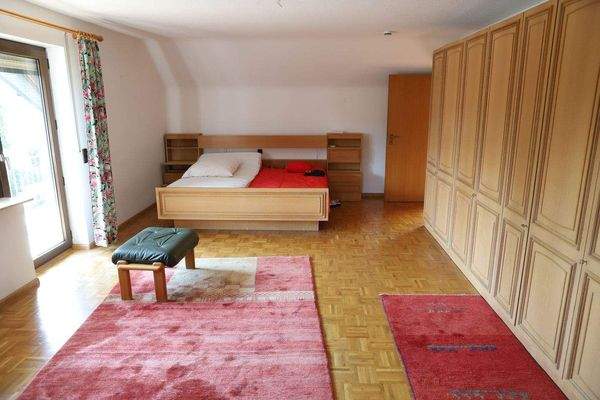 Schlafzimmer im OG