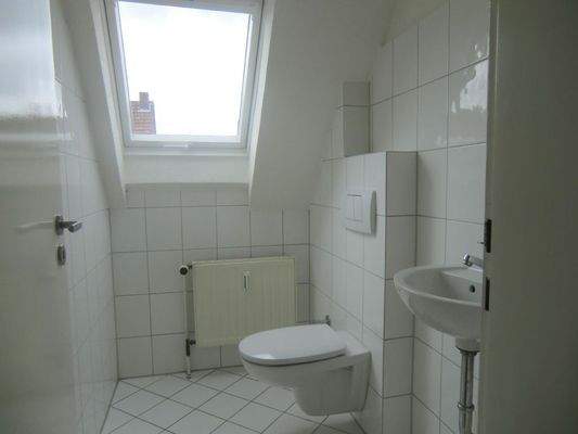 Gäste-WC mit Fenster