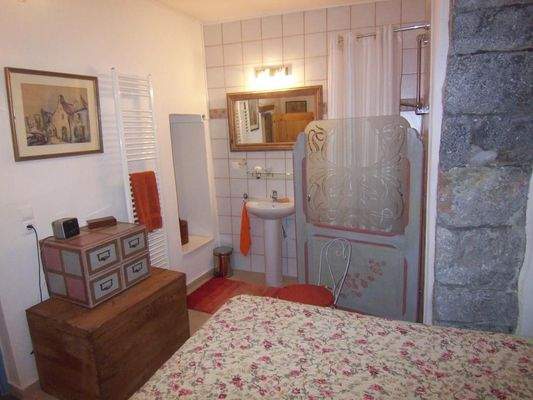 Kreta, Kritsa: Elegant renoviertes Dorfhaus aus Stein. Voll möbliert.