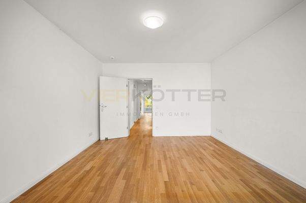 10. Schlafzimmer 1  (Nord-West)