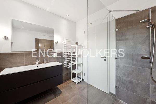 Badezimmer Ergeschoss