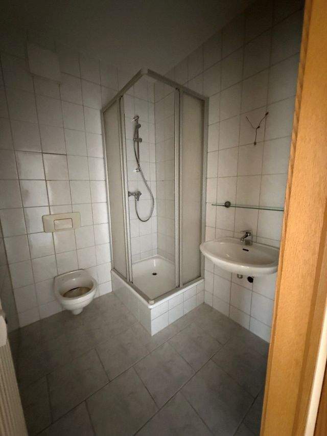 Renovierte 2 Raum Wohnung in Zwickau mit Balkon ab sofort zu vermieten - Foto 5