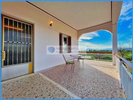 a77e3a11860f4e5b89b700779bbf3259-original